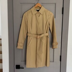 Suzuya Classic Tan Belted Trench Coat-size S